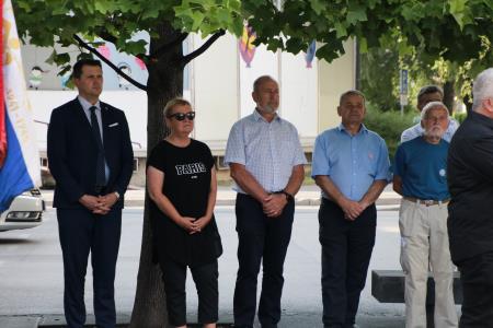 Spominska svečanost na Trgu talcev 